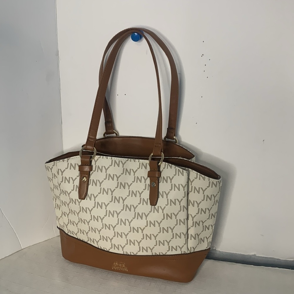 Jones, New York satchel